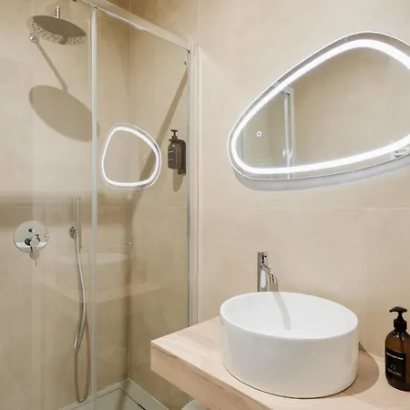 Porta D'oro Charming House Ii & בית הארחה 4*