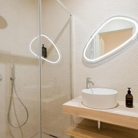 Porta D'oro Charming House Ii &