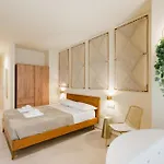 Porta D'oro Charming House Ii & Pensionat 4*